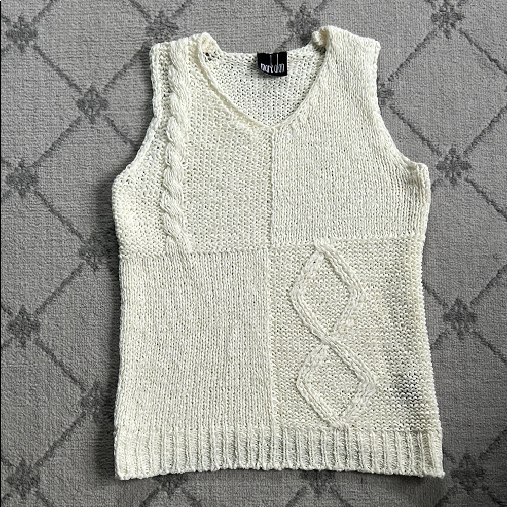 Vintage Mark Alan V-Neck Cable Knit Sweater Vest